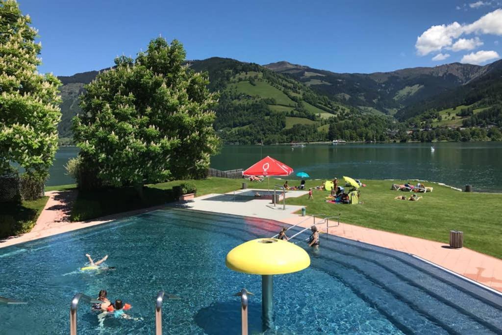 Mountain view apartment, Haus Lederer Zell am See Buitenkant foto